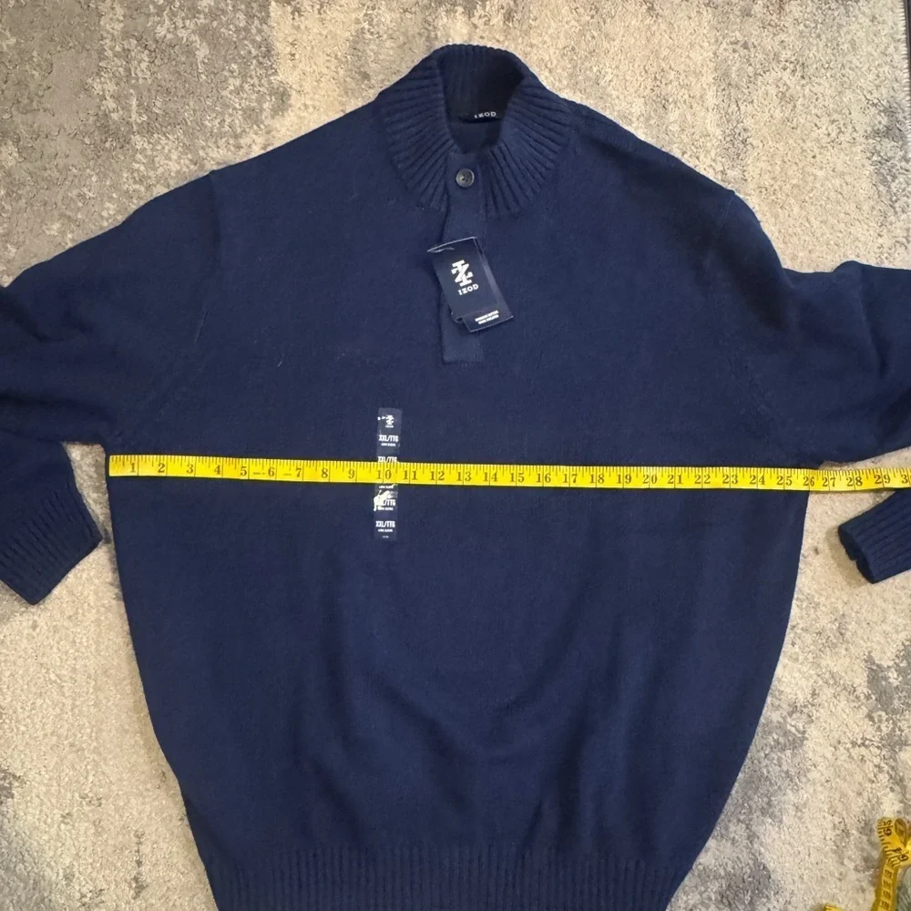 Men's NWT IZOD Blue Sweater